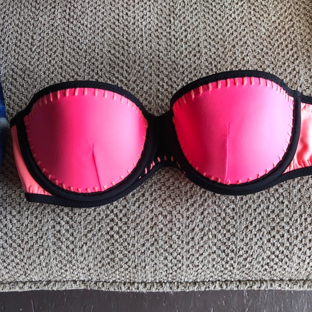 Bandeau swimsuit top